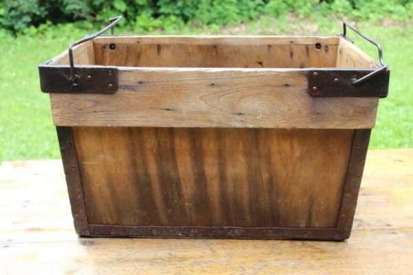 Wood Delivery Box with Handles