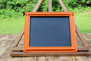 F89: Orange Chalkboard