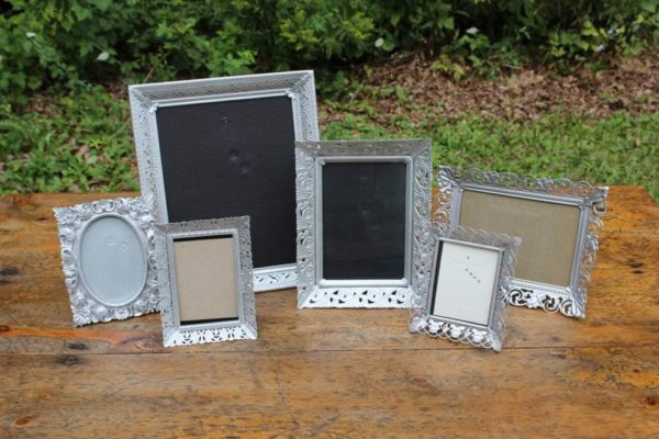 Silver Metal Detailed Trimmed Picture Frame
