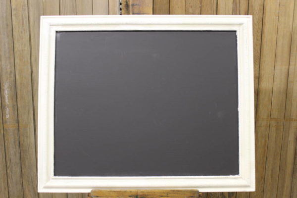 F13: Matte White Chalkboard