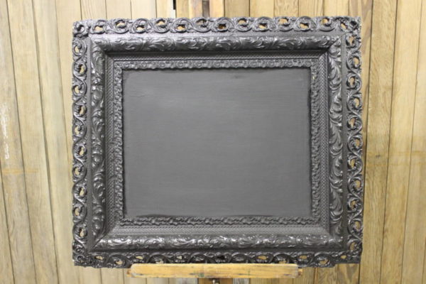 F11: Black Ornate Chalkboard