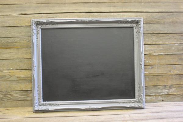 F307: Gray Victorian Chalkboard