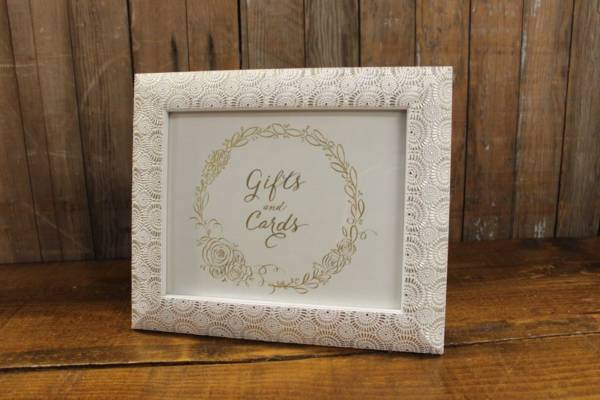 J4: Gold Cards & Gifts Sign