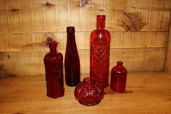 Assorted Red Bottles-S/M Vintique Rental WI