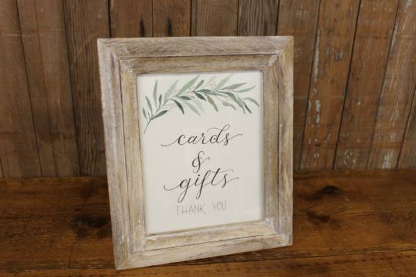 J30: Greenery Branch "Cards & Gifts" Sign