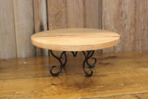 Iron Fluted Cake Stand